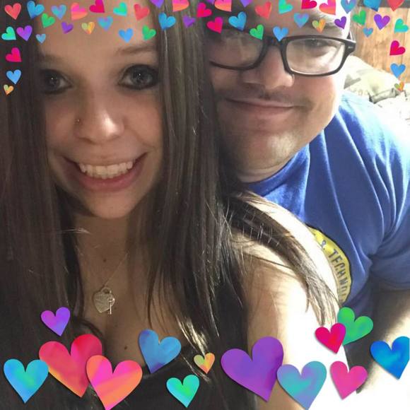 Meet your Posher, Tori - Picture 1 of 1